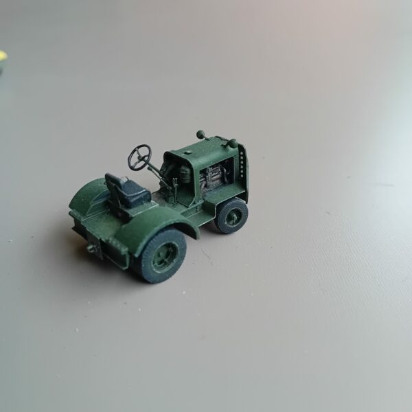 72001 CLARKTOR 6 Tracteur d'aérodrome – Image 4